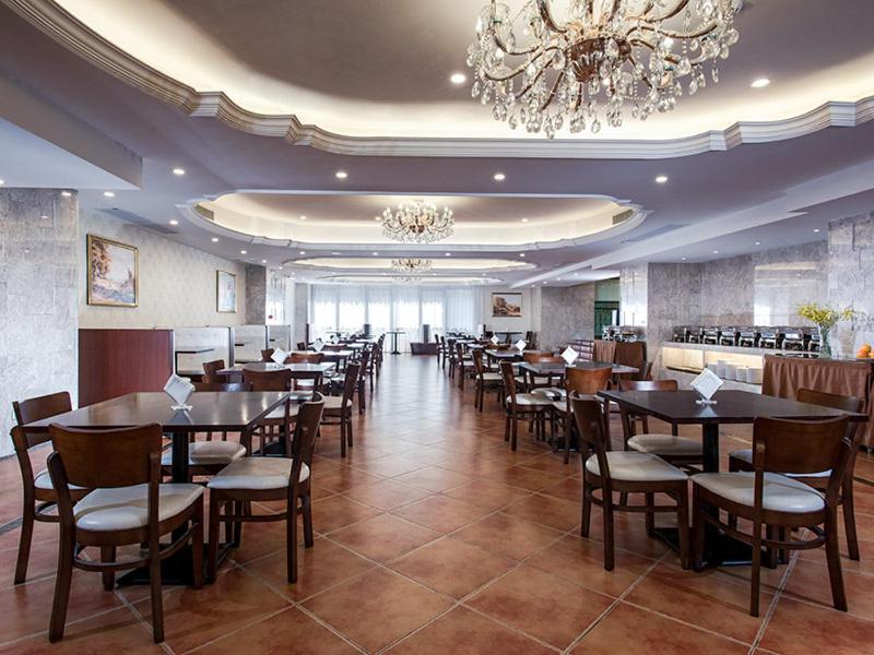 Vienna International Hotel Guangdong Zhongshanbei Station Жонгшан Екстериор снимка